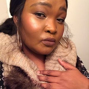 Meet your Posher, Bridget